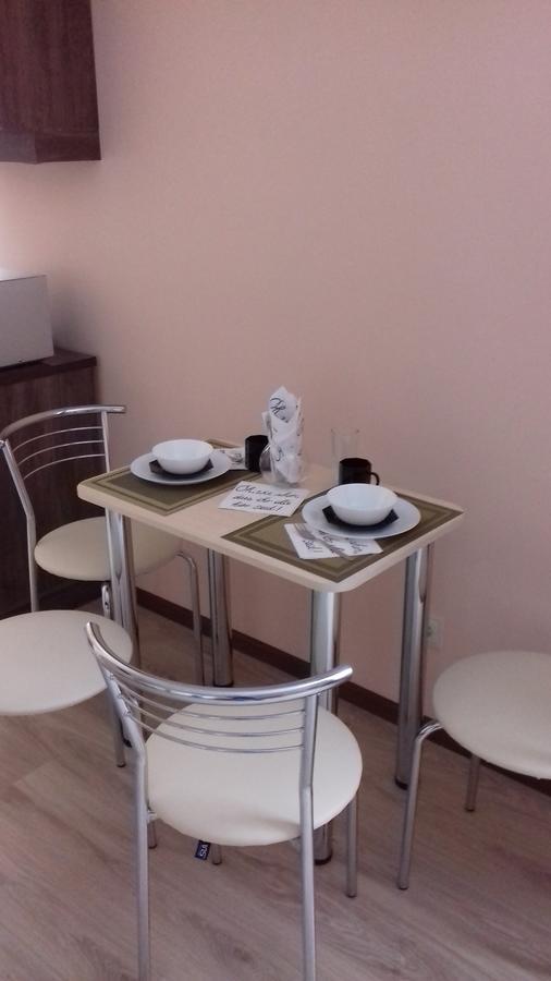 Apartment Near The Forum Mall Lviv Exterior foto