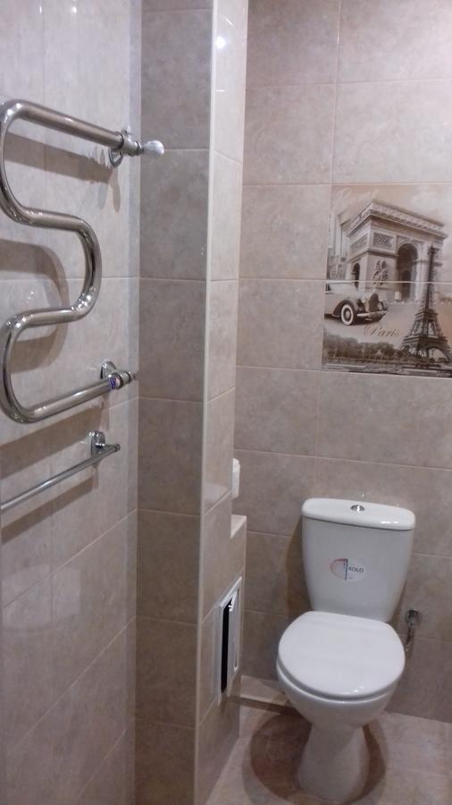 Apartment Near The Forum Mall Lviv Exterior foto
